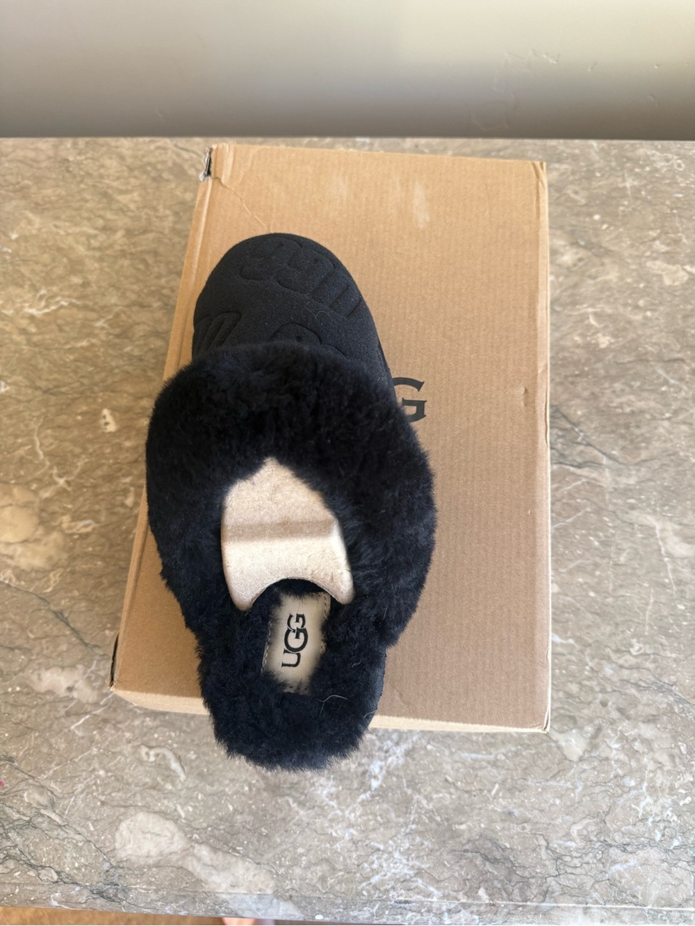UGG Black Quilted Sherpa Clog - Picture 4 of 5